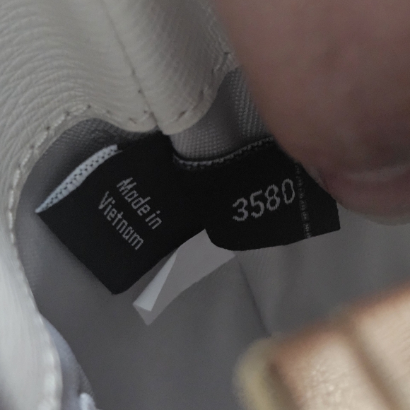 Authentic BNWT Kate Spade Floral Embroidered Bag - Picture 10 of 14